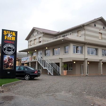 Hotel San Giorgio Le Colline San Colombano al Lambro Eksteriør bilde